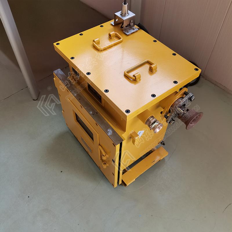 矿用隔爆兼本安型车载遥控接收器 (2).jpg