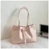 Nuevo Estilo de Moda Primavera-Verano de Shuai Mi, Bolso de Hombro Sencillo y Elegante, Bolso de Hombro de Aspecto Sofisticado para el Trabajo y los Viajes