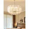 Araña de sala de estar color crema estilo francés, diseño floral de lujo vintage, lámpara de cristal para dormitorio, lámpara de techo de alta gama para comedor