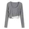 Camisa Base Curta Preta de Falso Duas Peças para Primavera Feminina, Roupa Íntima de Cintura Alta com Design Único, Camiseta de Manga Longa com Gola Quadrada para Verão