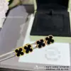 Pendientes Van Cleef Trébol de Cuatro Hojas V Oro Oro Rosa de 18K Ágata Roja Ónice Negro Pendientes de Moda Lujo Ligero Artesanía Fina