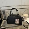 Bolsa Tote de Grande Capacidade para Menina Bonita 2025 Nova Moda Bolsa de Ombro Casual Bolsa Feminina Simples de Alta Qualidade Estilo Ocidental