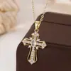 Collar con cruz de diamante de colores de circón transfronterizo para mujer, cadena para la clavícula de nicho de lujo ligero estilo Ins, accesorios dulces y geniales para chicas con estilo