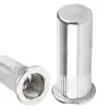 Tuerca remachable de cabeza plana de acero inoxidable 304 con orificio ciego de grano vertical M3M4M5M6M8M10M12