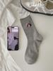 Nuevos calcetines coreanos de estilo lindo para otoño e invierno con bordes enrollados, calcetines de media pantorrilla a rayas de bloques de color, calcetines de algodón Zhuji