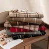 Bufanda y chal de invierno para mujer, estampado a cuadros con flecos, estilo coreano, ambiente de campus, bufanda unisex, calentador de cuello para parejas