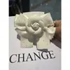 Pinza para el Cabello Francesa Retro con Flor de Camelia de Diamantes Calientes y Cinta de Lazo para Mujer Elegante Pinza de Primavera Elegante Accesorio para el Cabello de Princesa en la Parte Posterior de la Cabeza