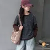 Conjunto casual listrado leve para meninas, duas peças, outono, top de manga longa e jeans, versátil, caimento solto, moderno para crianças mais velhas