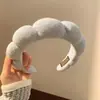 Faixa de Cabelo Fofa para Lavar o Rosto para Mulheres 2024 Nova Headwear de Desenho Animado Faixa de Cabelo Faixa de Cabelo Grampo de Cabelo de Pelúcia Presente Venda por Atacado