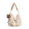 Popular bolsa de peluche Yuezilong para mujer, bolso tote de gran capacidad, bolso cubo peludo de moda 2026, bolso de hombro para el día a día urbano