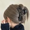 Elegante Matte Black Love Grab Clip Feminino High-end Sense Back Head Hairpin 2024 Novo High-end Shark Clip Headwear