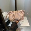 Bolso Pequeño de Cadena de Nicho Versátil para Mujer Bolso de Hombro de Alta Gama Moderno Bolso Cruzado tipo Cubo Estilo Coreano para Mujer