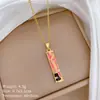 [Acero de Titanio] Collar con Colgante de Zirconia en Forma de Llave con Diamantes Completos, Estilo Palacio Lujoso, Cadena Versátil para la Clavícula para Mujeres, Cadena de Acero de Titanio