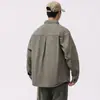 Camisa de trabajo retro americana para hombre, corte holgado, nuevo estilo primavera 2026, marca de moda, bordada, con cuello, manga larga, chaqueta para hombre