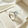 Anillo de Diamante Redondo Zirconia 5A para Mujer Zirconia Anillo de Plata 925 Joyería Ziyu Transfronterizo Europeo y Americano Más Vendido Galvanizado en Oro Real