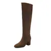 Botas altas de ante estilo coreano para mujer, nuevas de otoño e invierno, color liso, punta redonda, tacón alto grueso, caña recta larga