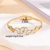 Pulsera caliente para mujer de acero de titanio de Europa y Estados Unidos que no se desvanece pulsera de acero de titanio diamante alto sentido diseño nicho en stock venta al por mayor
