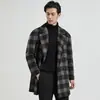 Abrigo de lana de doble cara de longitud media a cuadros negros y grises para hombre, estilo británico para otoño e invierno, con cuello de solapa de doble botonadura