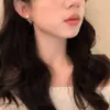 Pendientes de Plata con Diseño de Fuegos Artificiales Estilo Francés de Lujo Ligero, Pendientes de Perlas Naturales, Pendientes de Botón Elegantes y Exquisitos para Mujer con Agujas de Plata