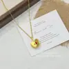 Colar com Pingente de Maçã Dourada Estilo Chinês, Simples e Delicado, Design Versátil, Corrente para Clavícula do Dia a Dia