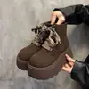 Botas de Moda Plataforma Aumentando Altura Estilo Britânico Sola Grossa Retro Cadarço Botas Versáteis para Mulheres Outono e Inverno 2025 Novo Estilo