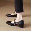 Zapatos Franceses de Punta Cuadrada para Mujer, Elegantes Sandalias de Punta Cuadrada de Una Sola Tira, Temperamento Veraniego 2025, Zapatos de Mujer Transpirables con Diseño Hueco a la Moda