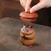 Mascota de té de arcilla púrpura Yixing, adorno de hámster, hecho a mano con acabado esponjoso, linda y adorable decoración de capibara para escritorio, juego de té