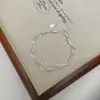 Pulsera de Plata Lisa para Mujer, Simple y Genial, Estilo Ins Neutro, Joyería de Mano Versátil y de Moda, Diseño de Nicho, Lujo Accesible y Alta Moda