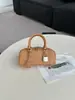 2026 Bolso de Bolos de Color Sólido con Bloques de Color de Nuevo Diseño de Nicho, Sensación de Alta Gama, Versátil, Bolso de Mano de Lujo Ligero, Bolso de Hombro y Cruzado
