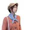Novo Lenço Triângulo com Estampa de Leopardo para Outono e Inverno para Mulheres, Estilo Coreano, Versátil para Estudantes, Cachecol e Xale Quente de Lã Tricotada Dupla Face