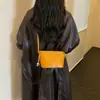 Bolso pequeño de hombro de moda 2026 verano simple nuevo bolso de moda para el hombro debajo del brazo para mujer elegante bolso cruzado para mujer