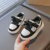 Nuevos Zapatos Deportivos Casuales Transpirables 2026 para Primavera y Otoño, Zapatos para Niños con Suelas Suaves, Transpirables, Modernos, Versátiles Zapatillas de Suela Suave