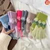 Luvas Meias de Diamante Quentes para Escrever no Inverno Xadrez Tricotadas Versáteis Dedos Livres Tela Sensível ao Toque Luvas de Nova Moda