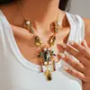 Corrente para Suéter com Pingente de Concha de Pérola Artificial Incrustada com Strass de Resina Europeu e Americano, Colar de Nicho Exquisito de Alta Qualidade Estilo Corte Vintage