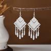 Aretes Étnicos Imitación Plata Miao Aretes Retro Largos con Borlas Atracciones Aretes Estilo Antiguo Aretes Miao para Mujer Venta al por Mayor