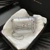 Bolso de sillín de diseño de nicho, casual, simple, texturizado, de moda, moderno, nuevo para verano 2026, bolso de hombro cruzado para mujer