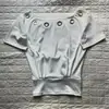 Camiseta Ajustada Retro de Chica del Milenio Y2K Manga Corta Cuello Redondo Top Perforado Ajustado Ins Conjunto de Moda Urbana
