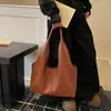Bolso de Hombro Grande de Capacidad Estilo Retro Perezoso para Mujer Estilo Coreano Color Sólido Textura de Cuero Suave Bolso de Axila para Clase Ocio Bolso de Mano