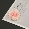 Simulación 6cm Pelota de Ping Pong Cabeza de Crisantemo Crisantemo de Mil Capas Flor Artificial Broche para Ropa DIY Accesorios para Tocados Decoración de Escena