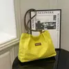 Bolsas Populares de Grande Capacidade para Outono e Inverno 2025, Bolsas Femininas Casuais para o Dia a Dia, Bolsas de Ombro, Bolsas Tote, Bolsas de Axila