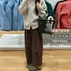 Calça de veludo cotelê de corte solto para maternidade para outono e inverno, estilo coreano, projetada para cobrir os quadris, criar um efeito emagrecedor e ser versátil para uso casual