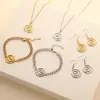 Juego de Joyería Transfronterizo para Mujer, Pulsera de Acero de Titanio, Pendientes, Collar, Moda Retro, Versátil, Gama Alta, Joyería que No se Desvanece