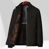 Fornecimento exclusivo transfronteiriço de jaquetas de veludo cotelê masculinas para outono e inverno, gola alta para pais de meia-idade, forradas com fleece, jaquetas grossas de lã