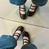 Zapatos Mary Jane Retro con Doble Hebilla para Mujer 2026 Otoño Nuevos Suela Gruesa Tacón Grueso Punta Redonda Zapatos de una Sola Pieza Estilo Francés con Falda Zapatos de Boca Baja