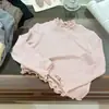 Camiseta básica para niñas con borde de volantes, nueva camiseta de manga larga otoño 2026, top versátil para niñas