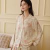 Nueva Bata de Satén de Rayón de Verano con Estampado Floral de Peonías Rosas y Tirantes de Color Contrastante, Versátil y Elegante