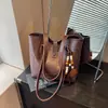 Bolso tote de moda retro de gran capacidad para mujer, nuevo estilo 2026, bolso de hombro versátil, bolso de axila, bolso para el trabajo