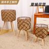 Cesta de Flores Tejida Estilo Nórdico Maceta Grande Tejida con Patas Soporte para Flores Decoración para Sala de Estar Balcón Adorno Floral Pastoral