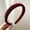 Faixa de Cabeça Larga Listrada Estilo Vintage para Mulheres 2025 Nova Faixa de Cabelo Presilha de Cabelo com Topo Alto Acessório de Cabelo da Moda