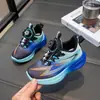 Zapatos deportivos para niños transpirables zapatos para correr para niños primavera y otoño nuevos zapatos de malla ins absorción de impactos suela suave zapatos casuales para niños